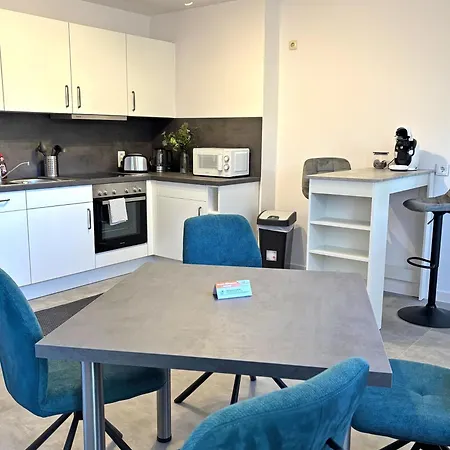 Yipy Am Landesmuseum Halle Apartment *